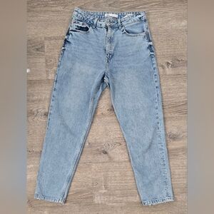 Zara Mom Jeans High Rise Light Wash Denim  Size 8